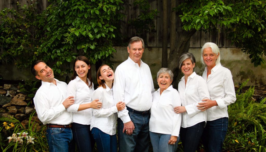 Family Portrait Session in San Carlos, CA | (c) Barbara Bell 